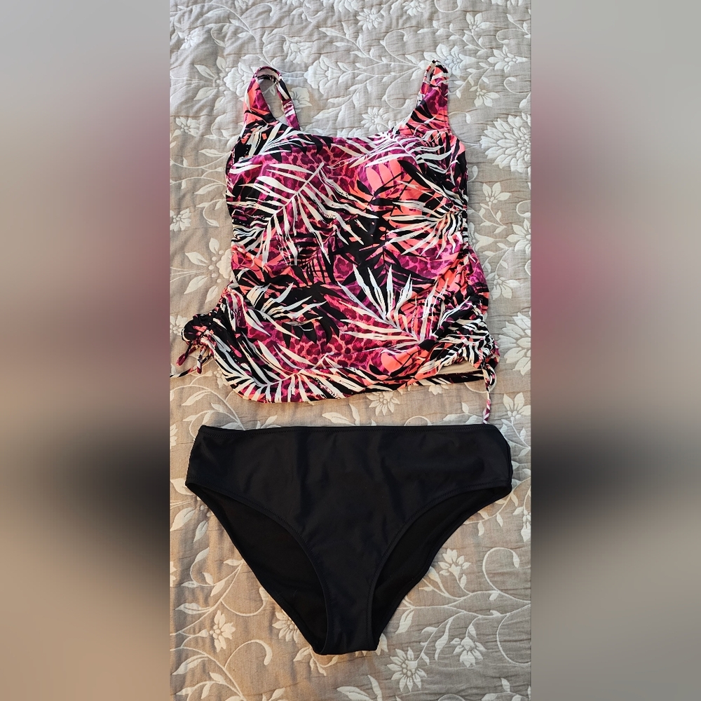 Tropical Pink and Black Swimsuit Built-in bra cups with adjustable straps